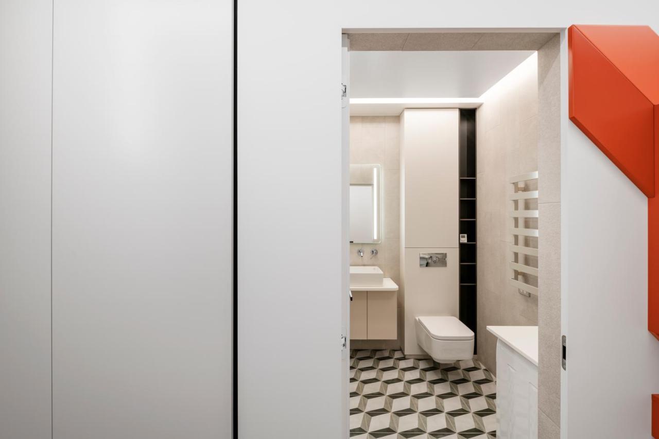 Happy Inn G, Self Check-In, Terrace, Underground Parking Вильнюс Экстерьер фото
